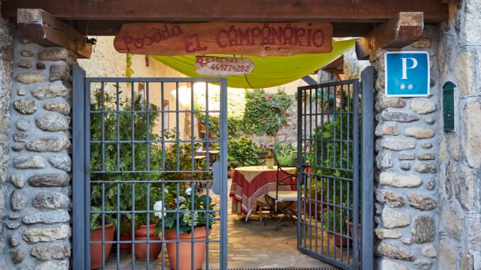 Posada El Campanario – Rascafría admite perros Posada El Campanario – Rascafría, hotel que admite perros